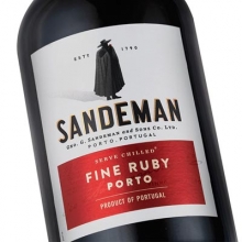 山地文酒庄红宝石波特酒 Sandeman Fine Ruby Porto 750ml